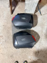 Valige Borse laterali Givi v35 con borse interne