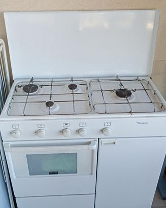 Cucina a gas Bompani