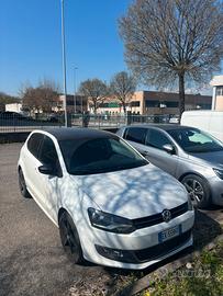 Volkswagen polo 1.6 2011 highline