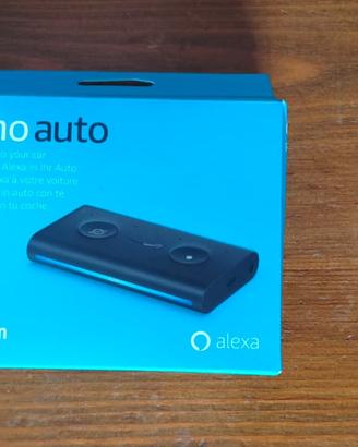 Amazon Echo Auto (1ª Gen) con Alexa per Auto
