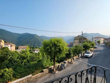 Ampio appartamento a Casanova Lerrone