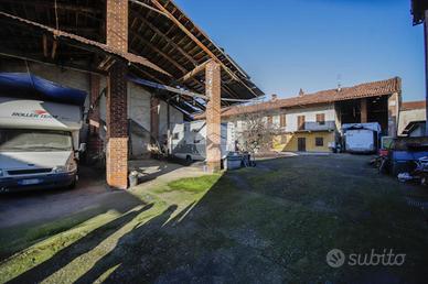 CASA SEMINDIPENDENTE A RIVAROLO CANAVESE