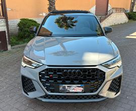 Audi Q3 RS Q3 SPB quattro S tronic s line.*