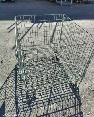 Contenitore in ferro pieghevole