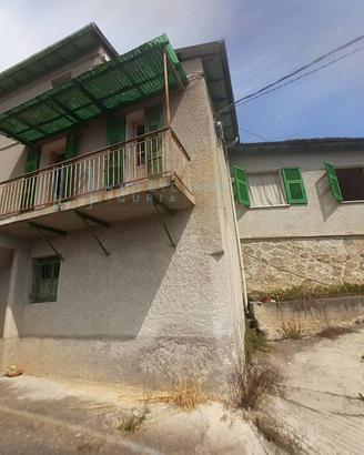 Rustico / Casale di 150 m² con 5 locali a Ranzo