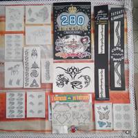 Carte di tatuaggi da collezione 