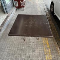 Tavolo quadrati da interno per Bar e locali