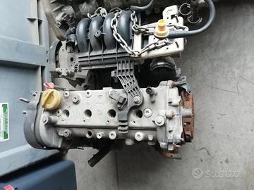 motore fiat grande punto 1.4