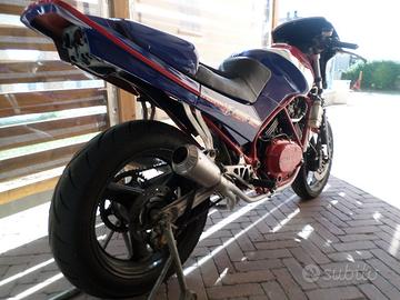 honda vf 400 per ricambi