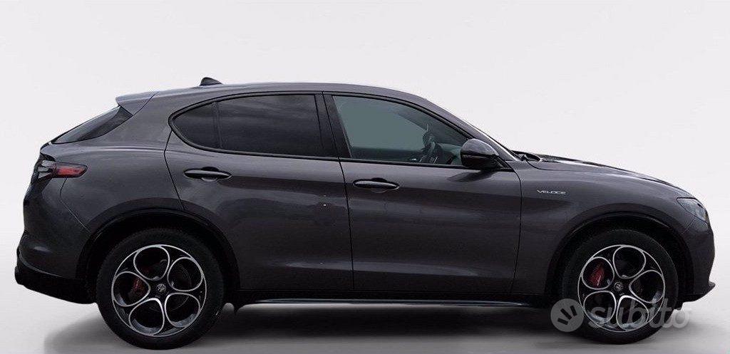 Alfa Romeo Stelvio 2024 photo 5