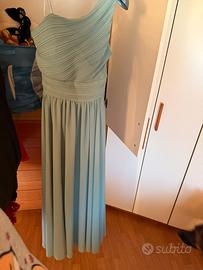 Abito lungo monospalla verde salvia – elegante