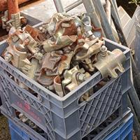 Morsetti e tubi innocenti