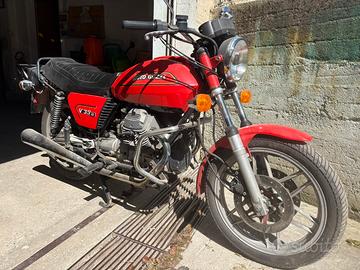 Moto Guzzi V 35 II
