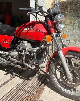 Moto Guzzi V 35 II