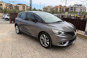 Renault Scenic 2021 € 12.500  trattabili
