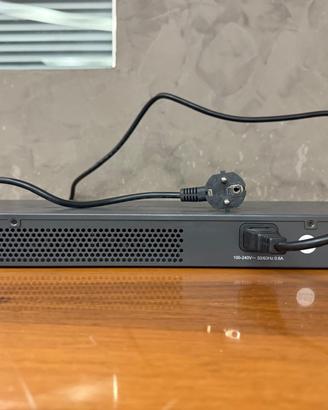 Switch TP-LINK 24 porte