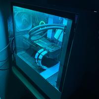 PC Gaming Assemblato + monitor msi + tastiera