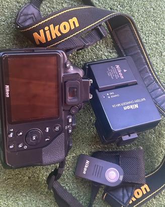 Nikon D3500 com soli 272 scatti