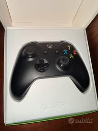 Controller xbox one + batteria ricaricabile