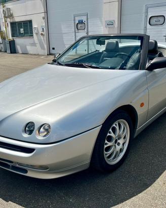 Alfa Romeo GTV Spider 2.0benz 1998 89.000km perfet