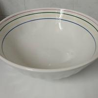 Ciotola grande in ceramica con motivo arcobaleno