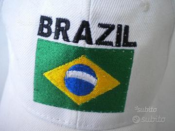 Cappellino da stadio BRAZIL luminoso a led