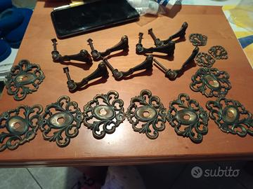 maniglie e copri serratura vecchie cassettiere 