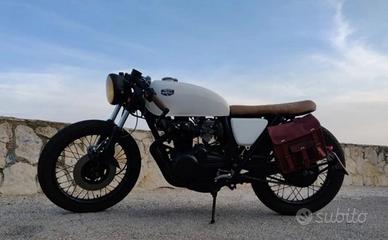 Honda CB Four 400 Cafe racer