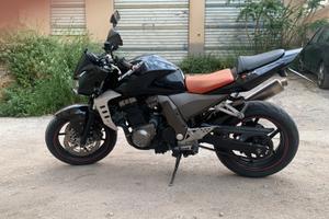 Kawasaki Z750 pochi chilometri . Perfetta