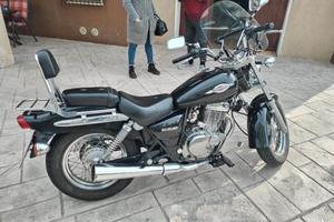 Suzuki marauder 250