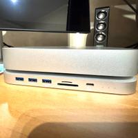 Mac mini con chip Apple M1 + HUB esterno.