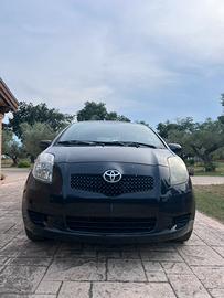 Toyota yaris 1.0