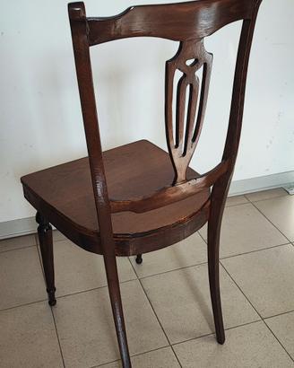 Sedia in legno 