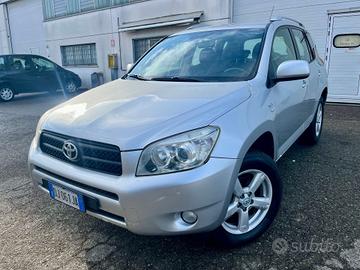 Toyota RAV4 2.2D-4D 155.000km 2007 4x4 perfetta