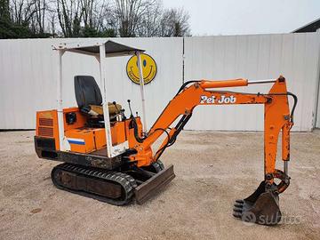 Mini escavatore pel job