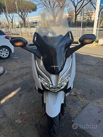Honda Forza 300 – 2019 – SOLO 10.200 km