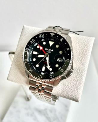 seiko 5 sport GMT