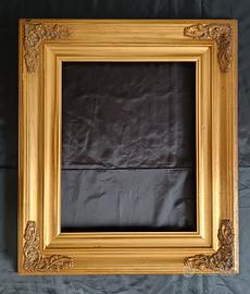 Cornice  in stile barocco epoca  XX Secol