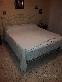 Coperta di cotone bianca per letto matrimoniale