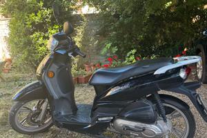 VENDUTO - Peugeot Tweet 50 - 2011