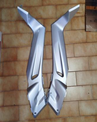 pezzi carena xmax 250 prima serie