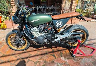 Honda Hornet 600 cafè racers