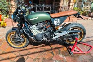 Honda Hornet 600 cafè racers