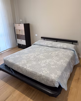 Letto matrimoniale tipo Flou 
