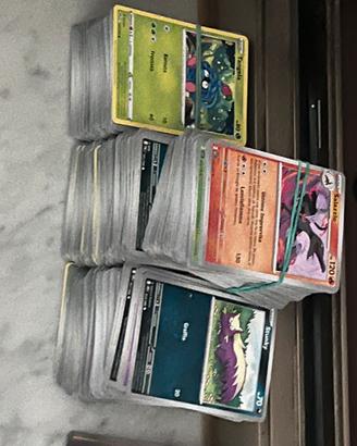 Lotti 100 carte pokemon