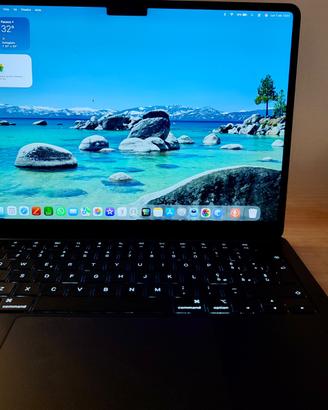 MacBook Air M4 –16GB RAM– 256GB SSD  Pari al nuovo