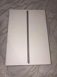Apple iPad 8ª generazione 32GB Wi-Fi-pari a nuovo