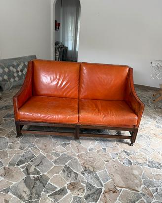 Divano cuoio 2 posti e 3 posti
