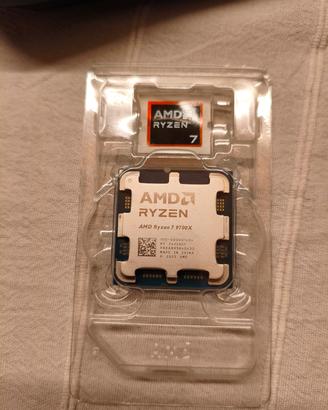 Combo scheda madre CPU processore 9700x b650