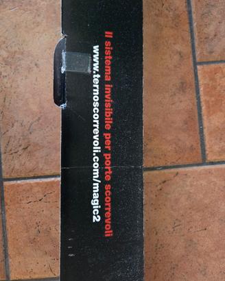 Sistema invisibile per porte scorrevoli Magic2